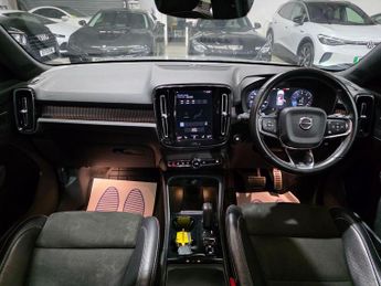 Volvo XC40 2.0 T5 First Edition Auto AWD Euro 6 (s/s) 5dr