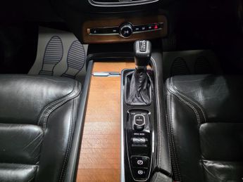 Volvo XC90 2.0 D5 PowerPulse Inscription Auto 4WD Euro 6 (s/s) 5dr