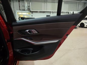 BMW 3 Series 2.0 330e 12kWh M Sport Auto Euro 6 (s/s) 4dr