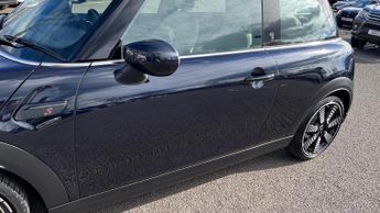 MINI Hatch 2.0 Cooper S Exclusive Steptronic Euro 6 (s/s) 3dr