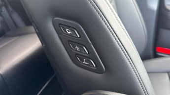 Hyundai Santa Fe 1.6 T-GDi 13.8kWh Calligraphy Auto 4WD Euro 6 (s/s) 5dr (7Seat)