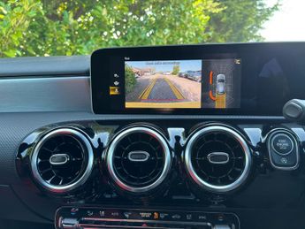 Mercedes-Benz A Class 2.0 A35 AMG (Executive) SpdS DCT 4MATIC Euro 6 (s/s) 5dr