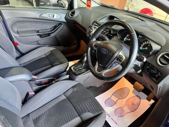 Ford Fiesta 1.6 Titanium Powershift Euro 5 5dr