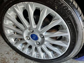 Ford Fiesta 1.6 Titanium Powershift Euro 5 5dr