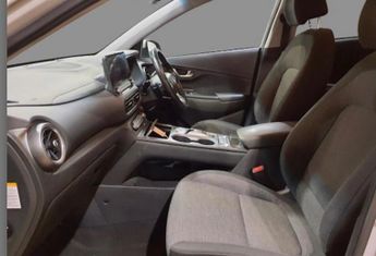 Hyundai KONA 64kWh Premium Auto 5dr (10.5kW Charger)