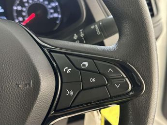 Renault Trafic 2.0 dCi Blue LL30 Start Panel Van 5dr Diesel Manual L2 H1 Euro 6