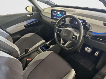 Volkswagen ID.3 Pro Performance 58kWh Family Hatchback 5dr Electric Auto (204 ps
