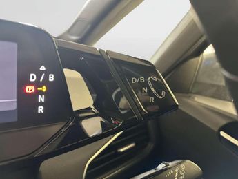 Volkswagen ID.3 Pro Performance 58kWh Family Hatchback 5dr Electric Auto (204 ps