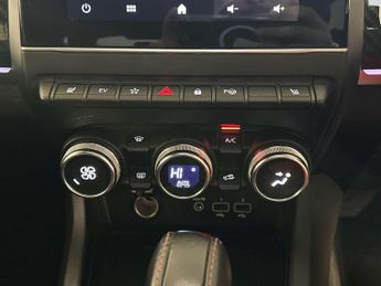 Renault Arkana 1.6 E-TECH r.s. line SUV 5dr Petrol Hybrid Auto 2WD Euro 6 (s/s)