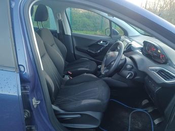 Peugeot 208 1.4 HDi Active Euro 5 5dr