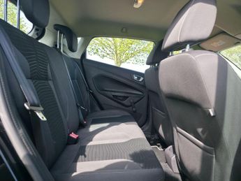 Ford Fiesta 1.0T EcoBoost Zetec Powershift Euro 6 5dr