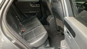 Jaguar XF 2.0d R-Sport Auto Euro 6 (s/s) 4dr