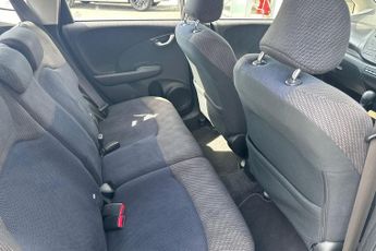 Honda Jazz 1.4 i-VTEC ES 5dr CVT