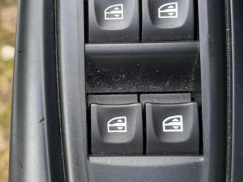 Renault Megane 1.6 dCi GT Line TomTom Convertible 2dr Diesel Manual Euro 5 (s/s