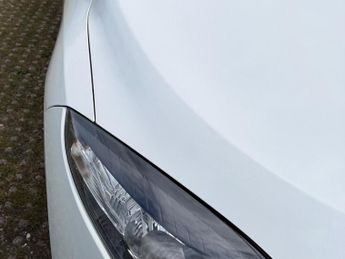 Renault Megane 1.6 dCi GT Line TomTom Convertible 2dr Diesel Manual Euro 5 (s/s