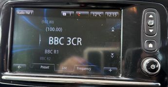 Renault Zoe 22kWh Dynamique Nav Hatchback 5dr Electric Auto (i) (88 bhp)