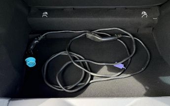 Renault Zoe 22kWh Dynamique Nav Hatchback 5dr Electric Auto (i) (88 bhp)
