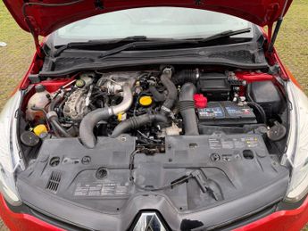 Renault Clio 1.6 TCe Renaultsport EDC Euro 5 5dr