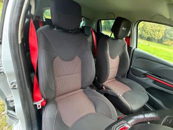 Renault Clio 1.6 TCe Renaultsport Lux EDC Euro 5 5dr