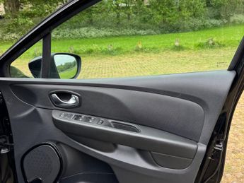 Renault Clio 1.2 TCe Dynamique S Nav EDC Euro 6 (s/s) 5dr