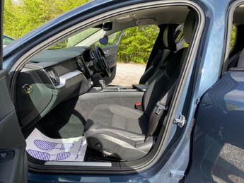 Volvo V60 2.0 D4 Momentum Auto Euro 6 (s/s) 5dr