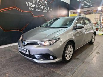 Toyota Auris 1.8 VVT-h Business Edition CVT Euro 6 (s/s) 5dr (Safety Sense)