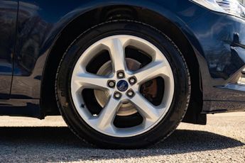 Ford Mondeo 2.0 TDCi Titanium Powershift Euro 6 (s/s) 5dr