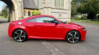 Audi TT 2.0 TFSI Black Edition S Tronic Euro 6 (s/s) 3dr
