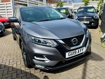 Nissan Qashqai 1.3 DIG-T N-Connecta Euro 6 (s/s) 5dr