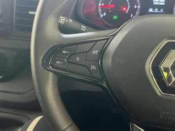 Renault Trafic 2.0 dCi Blue LL30 Business+ Panel Van 5dr Diesel Manual L2 H1 Eu