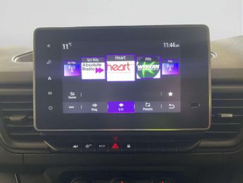 Renault Trafic 2.0 dCi Blue LL30 Business+ Panel Van 5dr Diesel Manual L2 H1 Eu