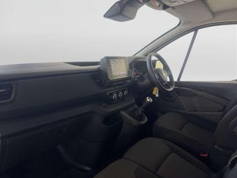 Renault Trafic 2.0 dCi Blue LL30 Business+ Panel Van 5dr Diesel Manual L2 H1 Eu