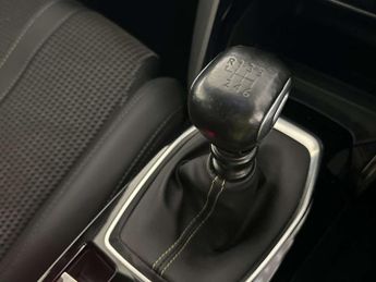 Peugeot 208 1.2 PureTech GT Hatchback 5dr Petrol Manual Euro 6 (s/s) (100 ps