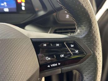 CUPRA Born 58kWh V2 Hatchback 5dr Electric Auto (204 ps)