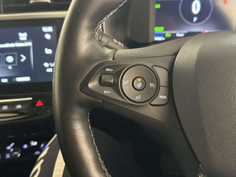 Vauxhall Corsa Electric 50kWh Elite Nav Premium Hatchback 5dr Electric Auto (7.4Kw Charg