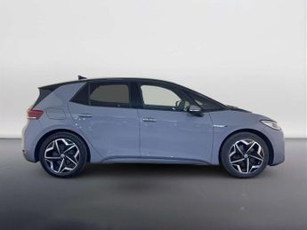Volkswagen ID.3 Pro S 77kWh Tour Hatchback 5dr Electric Auto (4 Seat) (204 ps)