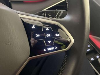 Volkswagen ID.3 Pro S 77kWh Tour Hatchback 5dr Electric Auto (4 Seat) (204 ps)
