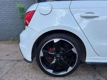 AUDI A1 1.4 TFSI Black Edition Sportback 5dr Petrol S Tronic Euro 5 (185