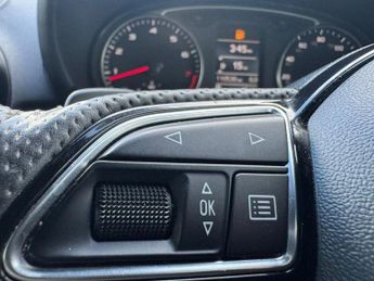 AUDI A1 1.4 TFSI Black Edition Sportback 5dr Petrol S Tronic Euro 5 (185