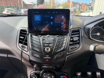 Ford Fiesta 1.0T EcoBoost ST-Line Euro 6 (s/s) 3dr