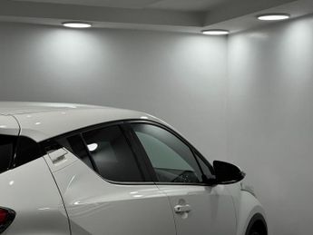 Toyota C-HR 1.2 VVT-i Excel CVT AWD Euro 6 (s/s) 5dr