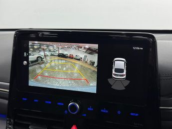 Hyundai IONIQ 38.3kWh Premium Auto 5dr