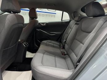 Hyundai IONIQ 38.3kWh Premium Auto 5dr