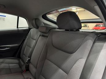 Hyundai IONIQ 38.3kWh Premium Auto 5dr