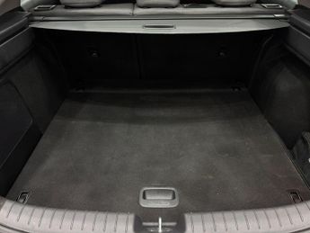 Hyundai IONIQ 38.3kWh Premium Auto 5dr