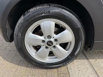 MINI Hatch 1.5 Cooper Hatchback 3dr Petrol Auto Euro 6 (s/s) (136 ps)