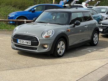 MINI Hatch 1.5 Cooper Hatchback 3dr Petrol Auto Euro 6 (s/s) (136 ps)