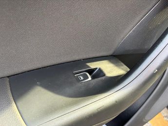 Audi Q3 2.0 TDI SE S Tronic quattro Euro 6 (s/s) 5dr