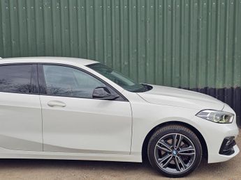 BMW 1 Series 1.5 118i Sport DCT Euro 6 (s/s) 5dr