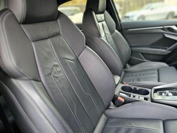 Audi A3 1.5 TFSI 35 S line S Tronic Euro 6 (s/s) 4dr